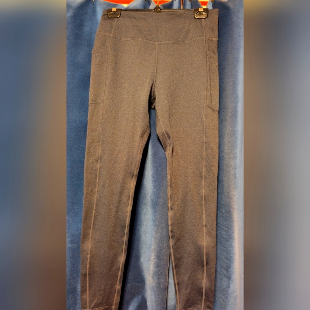 Running Room warm tights with pockets